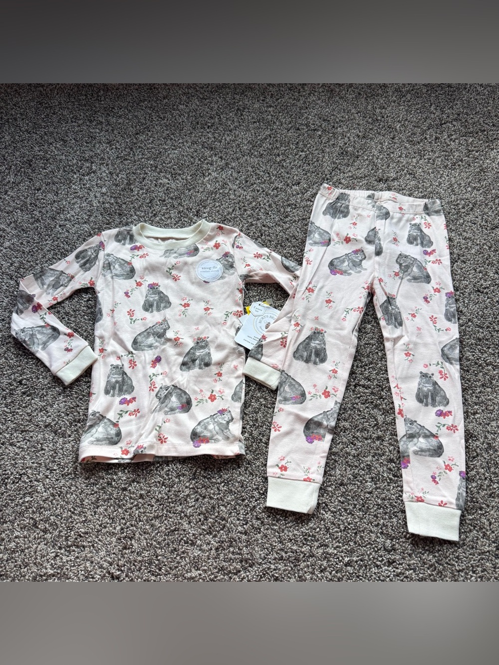 NEW Burt’s Bees Organic Hippo Print Pajama Set - Light Pink